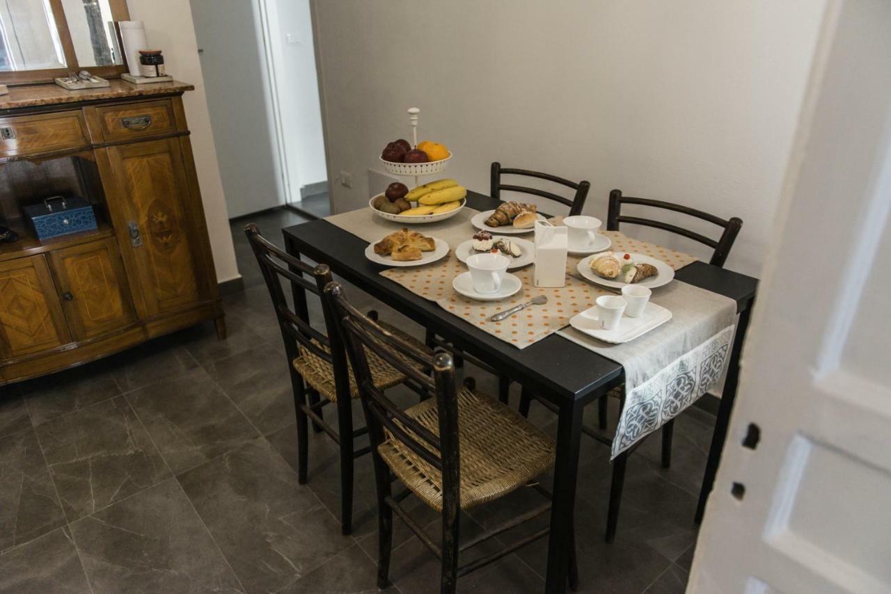 B&B Malvasia Palermo Buitenkant foto