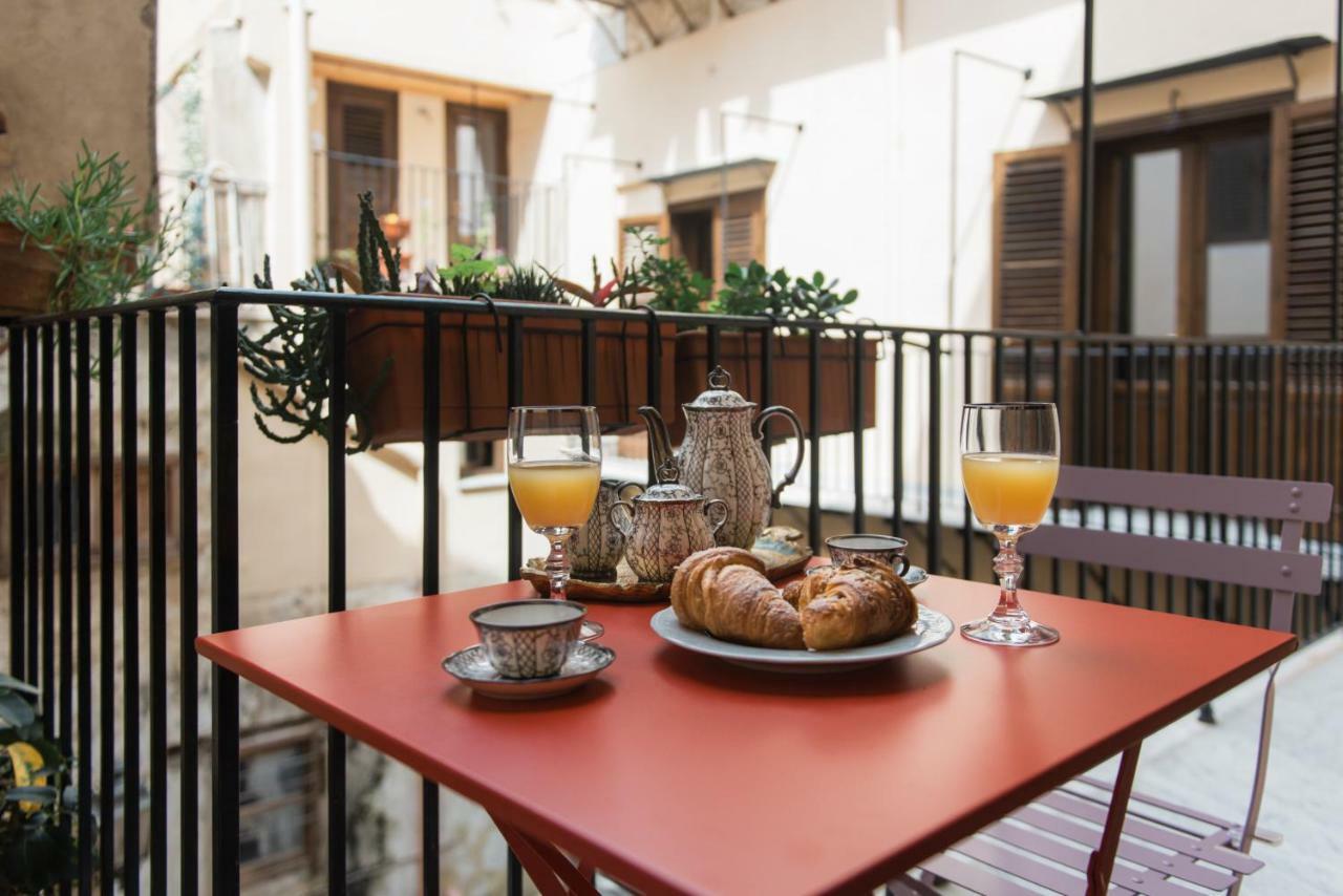 B&B Malvasia Palermo Buitenkant foto